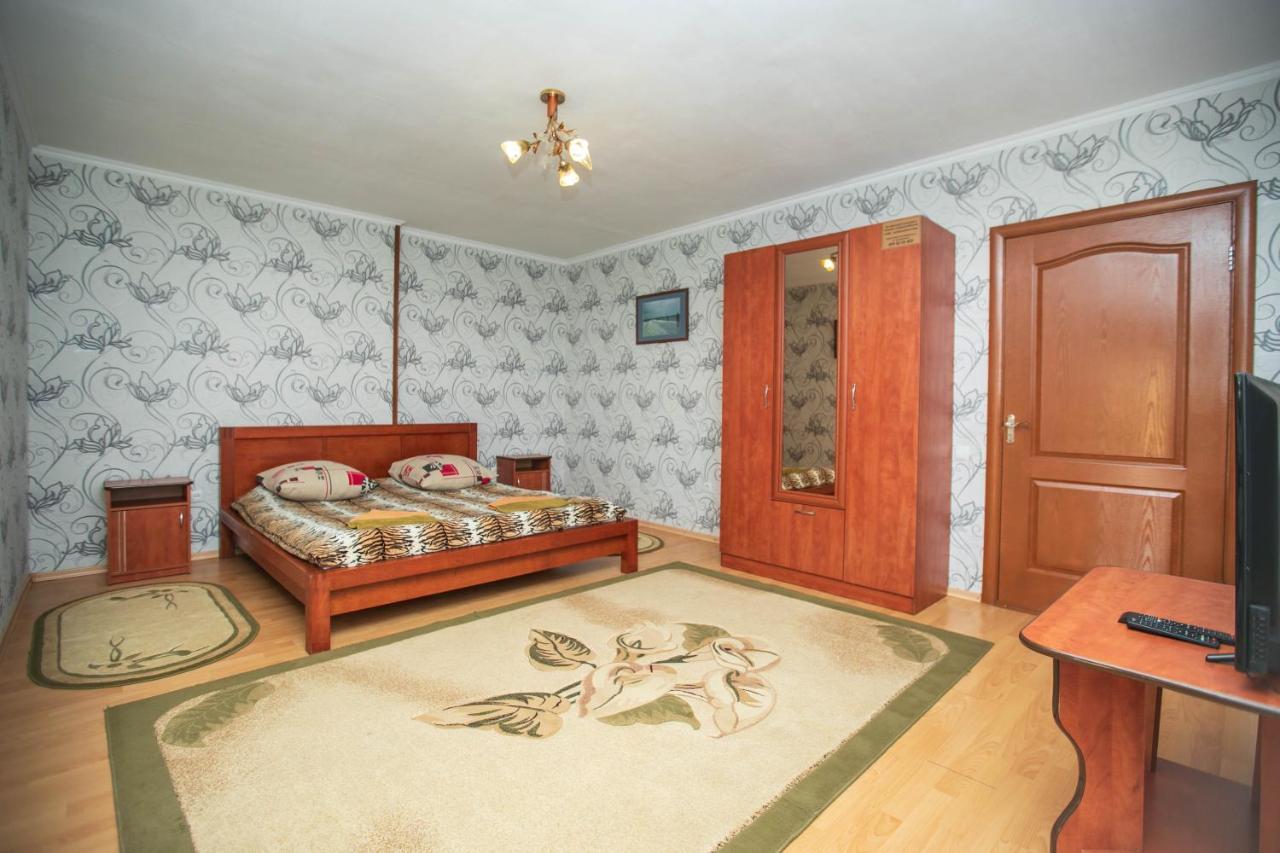 Збурьевский Кут Stara Zbur'yivka Ngoại thất bức ảnh